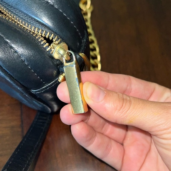 SOLD - Tory Burch Kira Camera Bag - Picture 7 of 8